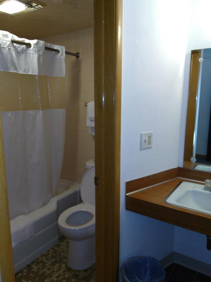 Hotel Blue Top Inn Stevens Point Dış mekan fotoğraf
