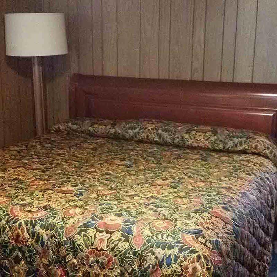Hotel Blue Top Inn Stevens Point Dış mekan fotoğraf